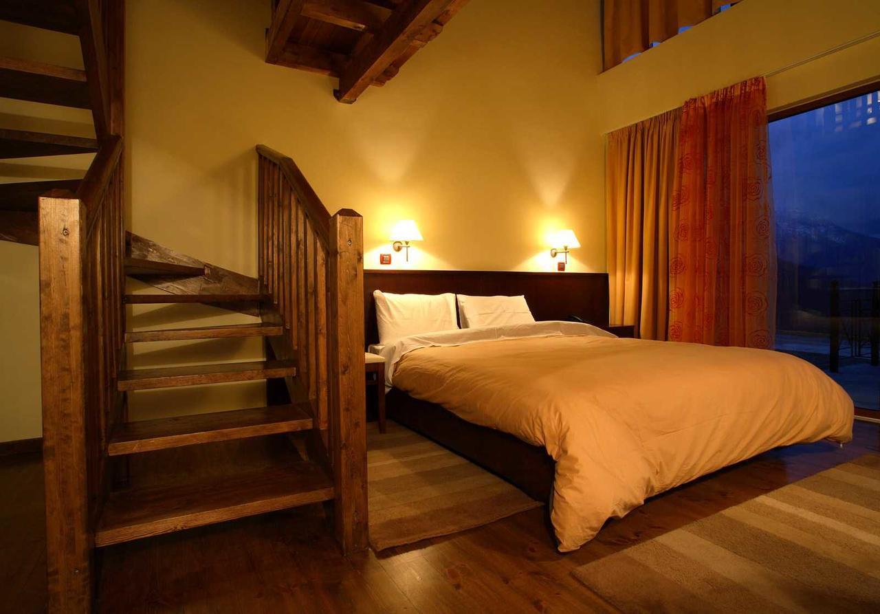 Olvios Hotel Gkoura Exterior foto